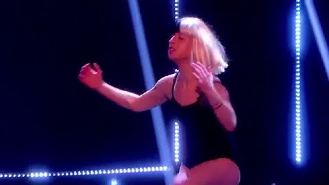 Sia - Alive (Live On The Graham Norton Show) [11/12/2015]