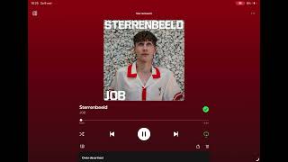 JOB liedje sterrenbeeld en winterjas in (Spotify)
