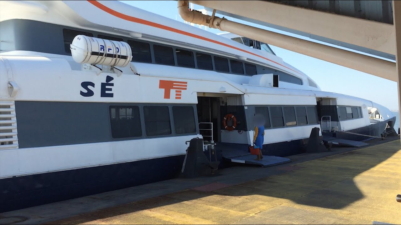 Transtejo Sé (FBM Marine Transcat) Catamaran Boat - Cais do Sodré (Lisbon) - Montijo  [1440p]