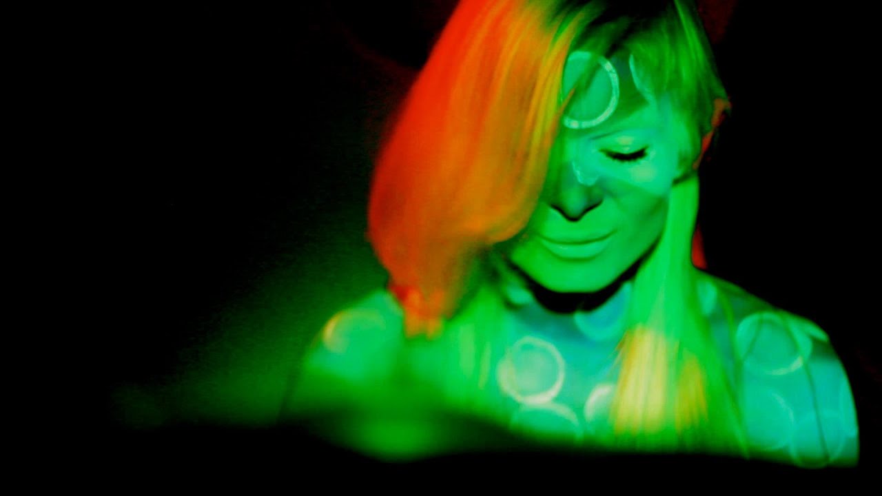 Kronen - Artfully Answered