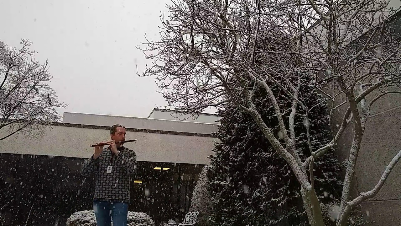 Snowing at work - dizi improvisation