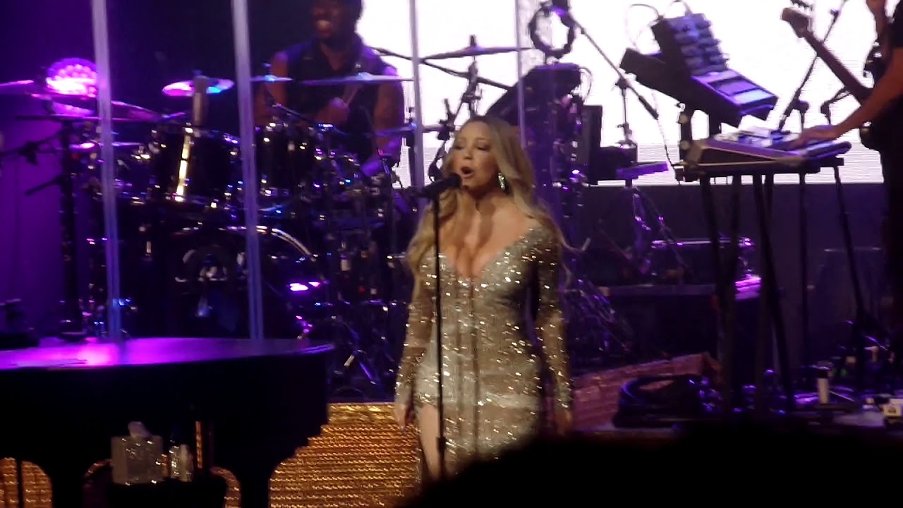 Shake It Off - Mariah Carey - Live at Foxwoods 10/14/2017