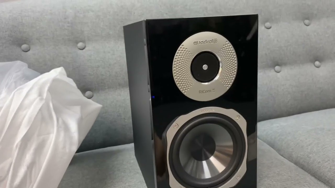 Unboxing Quadral Signum 20 - YouTube