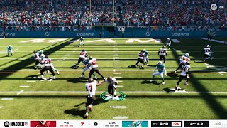 Madden NFL 26 - Tampa Bay Buccaneers vs Miami Dolphins - Gameplay (PS5 UHD) [4K60FPS]