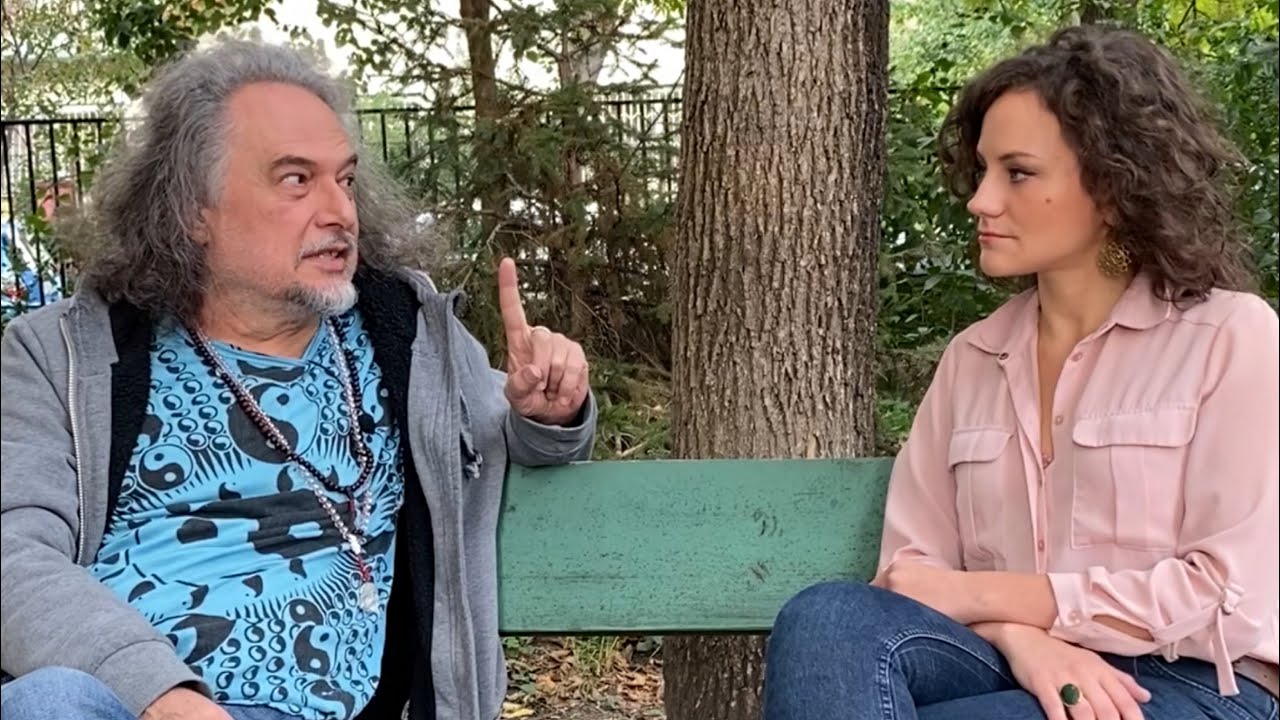 Hajnali: Ugyanaz az ÉN néz ki mindenkinek a szemén – Laár András