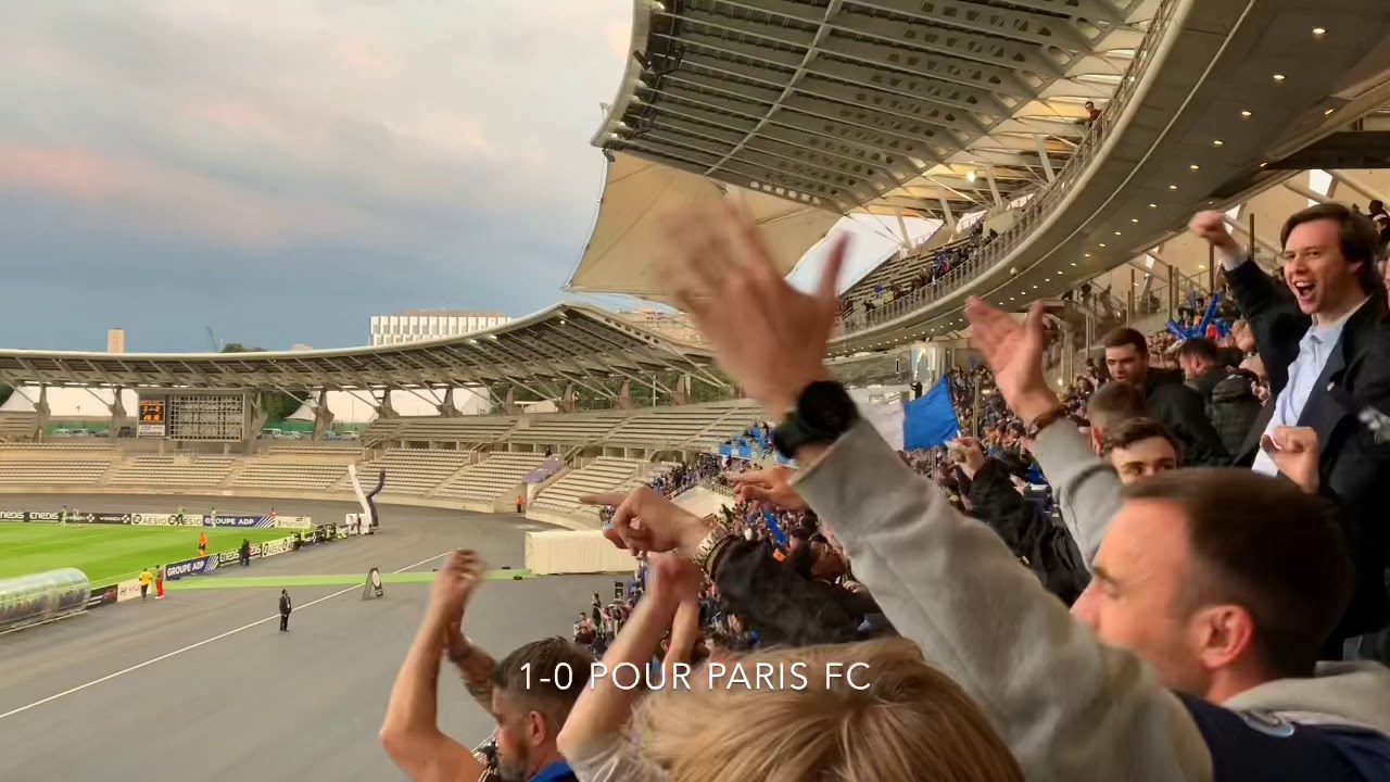 AMBIANCE PARIS FC - GAZELEC AJACCIO : les barrages pour le Paris FC