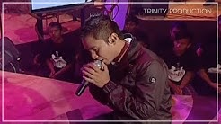 NaFF - Tak Seindah Yang Semestinya (Live Acoustic)  - Durasi: 5:01. 