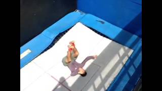 Awesome Jumping & Bouncing Vine!  Best vines on the web ~