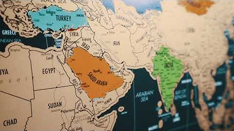 Landmass XL Scratch Off World Map