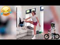 TRY NOT TO LAUGH - Funny Fails of the Week! #10 😎😊🤣