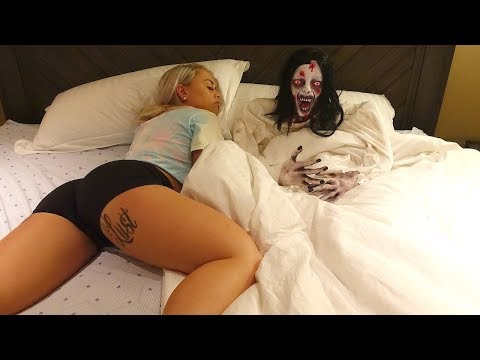 the-ring-scare-prank-on-girlfriend!!!