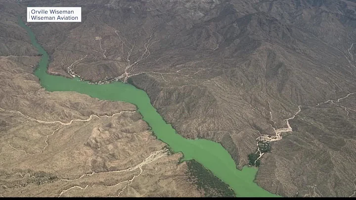 Health alert issued over algae blooms