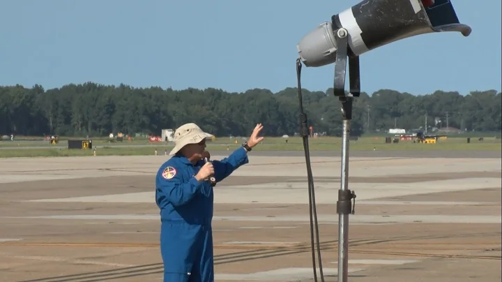 2018 NAS Oceana Airshow - Astronaut Scott Tingle