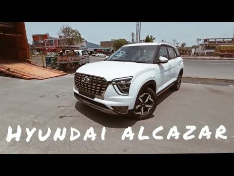 HYUNDAI ALCAZAR | FIRST LOOKS ON ROAD 😱