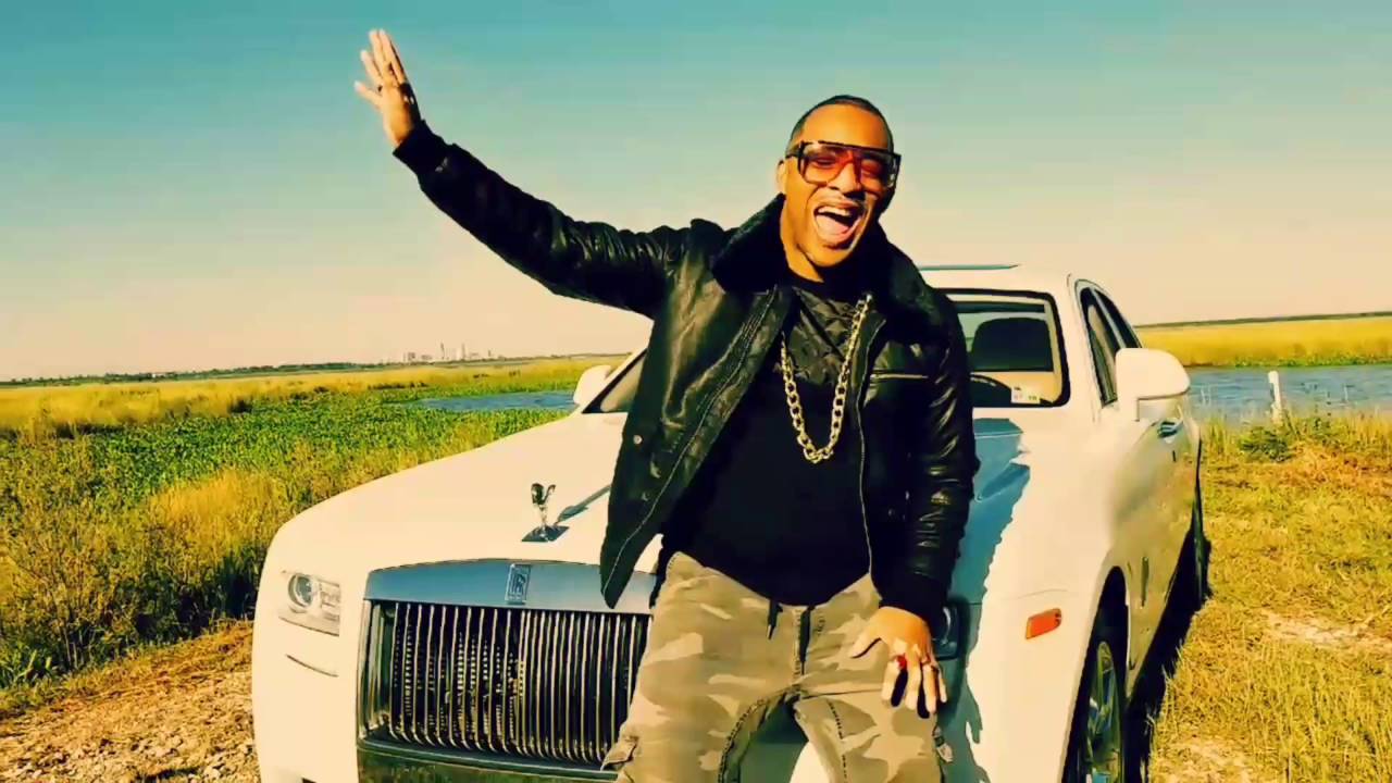 Reaux Fareal - When I Look Back