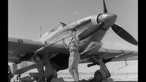 RAF Hurricane "Tin Can Opener" Tank Busters in the Western Desert 1942 HD -Restored