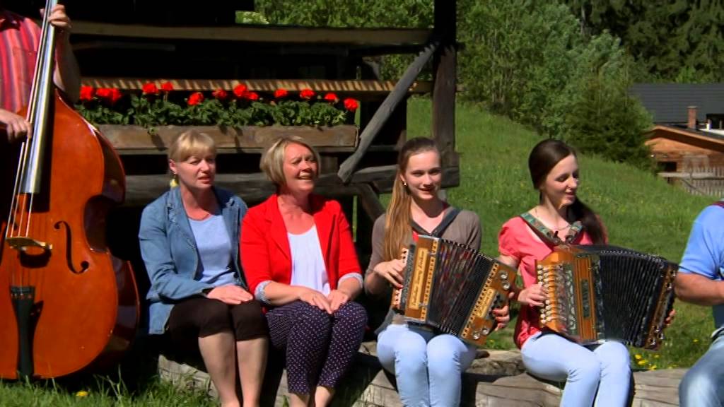 KYSUCKÝ PRAMEŇ- Pesnička z Kysuckého prameňa (official clip)