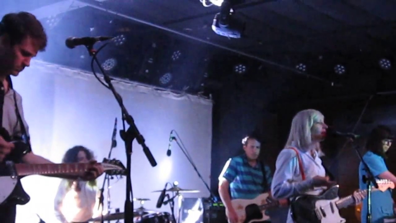 Alvvays Dreams Tonite Live At The Ready Room Stl 2018