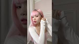 how to style AirPods max 🎶🎀 Y2K coquette OOTD  #fashion #hairstyle  #grwm