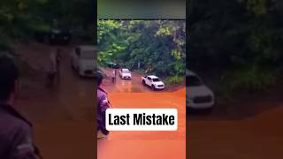 Last Mistake Of The Driver😱#usashorts #flood #car #carstuck #river