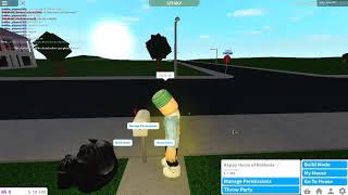 Welcome to Bloxburg [BETA] [Buying Roat 500! my first car]