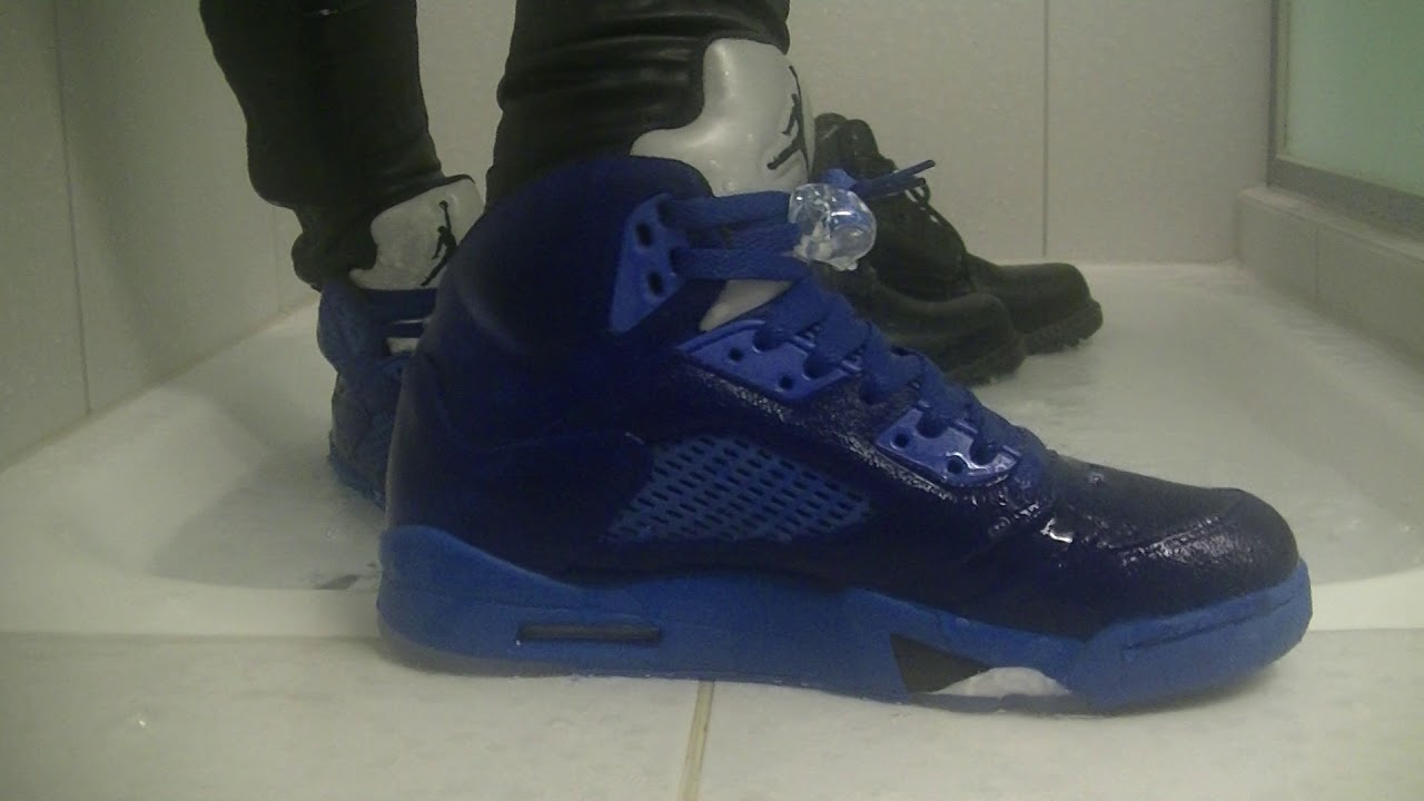 NIKE JORDAN fully soaked in the shower