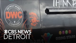 Detroit Wing Company, Rising Stars Academy provide job opportunities to adults with disabilties