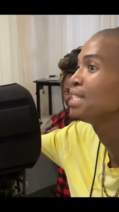 New Amapiano song 2023 - Ntando Yamahlubi on Vusani “Wake Up Fathers” by Mphoet