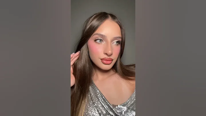 recreating the VIRAL sabrina carpenter makeup look✨ #makeup #viral #beauty #grwm #shorts