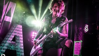 Asking Alexandria - Not the American Average (Live in Toronto)