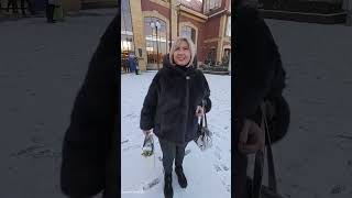 С первым снегом!!!  Встречаем бабушку  #baruchfamily3d#familytime #home