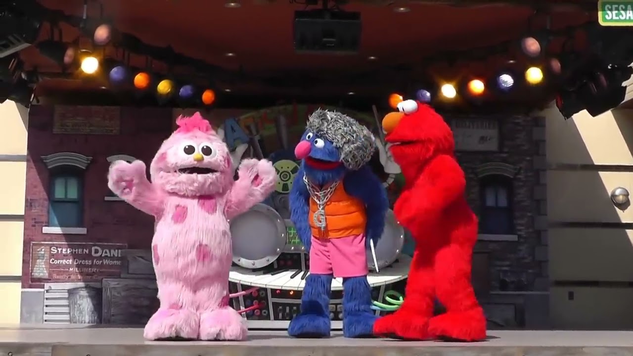 USJ Sesame Street-Magical Music Box 2013.3.6