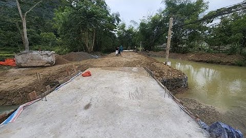 Cầu Nà Diềm thông tuyến đường lên bản đẹp ao cá xanh lét. Nguyễn Tất Thắng