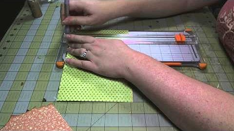 Scrapbook Tutorial: Accordion Pocket