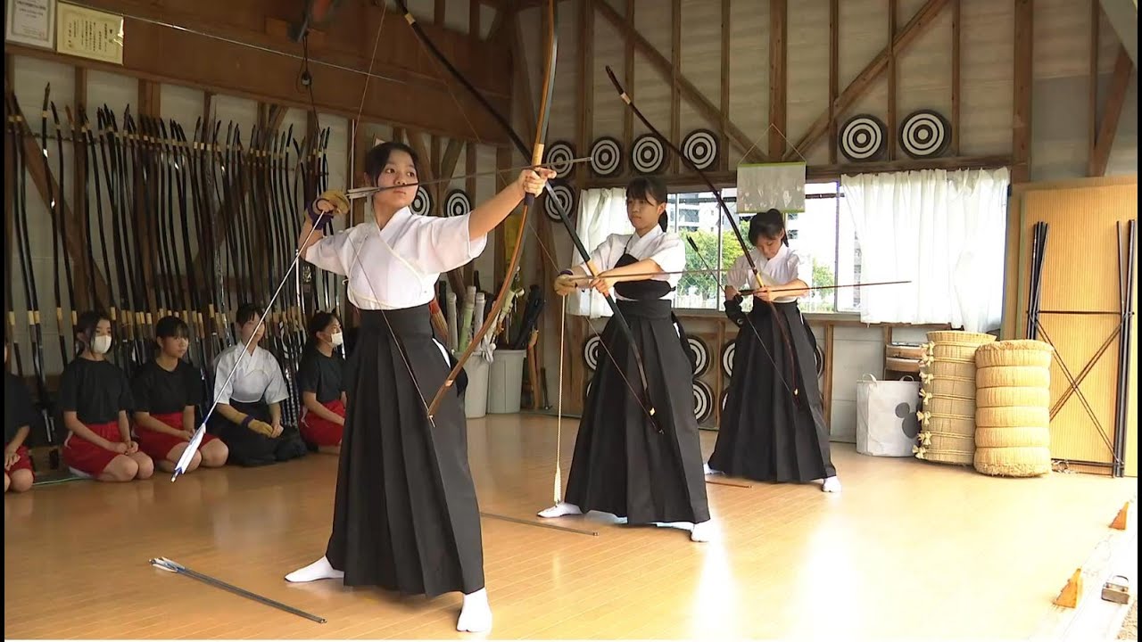 體育としての弓道 / 女子の弓道 / 弓術の医学的常識 　他、詳細は説明文中 10対10の同点から掴んだ栄冠 弓道・全国大会女子団体で初優勝の宮崎西