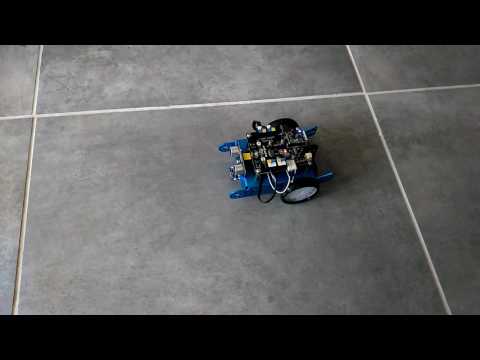 Robot mbot s'arrête si obstacle