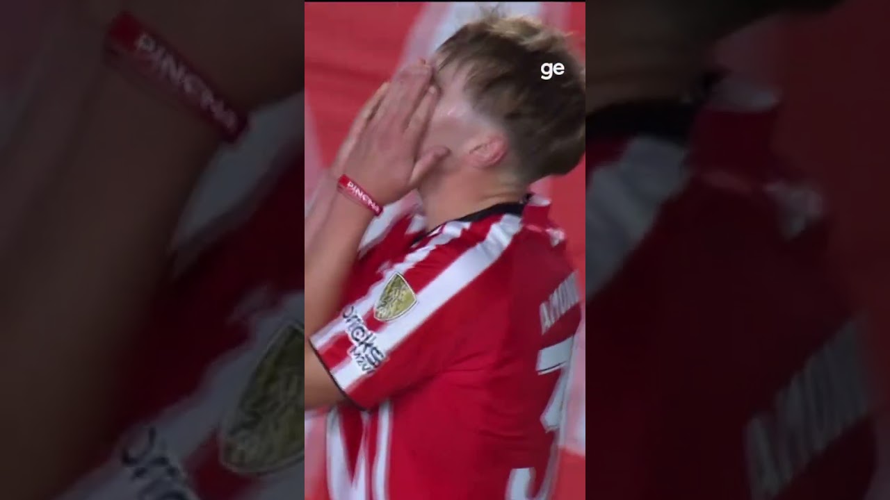 ROSSI FAZ GRANDE DEFESA NO FINAL E GARANTE EMPATE DO FLAMENGO | #shorts | ge.globo