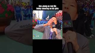 Ken Jeong as real life Bobby cheering on his girls at the Macys Thanksgiving Day Parade