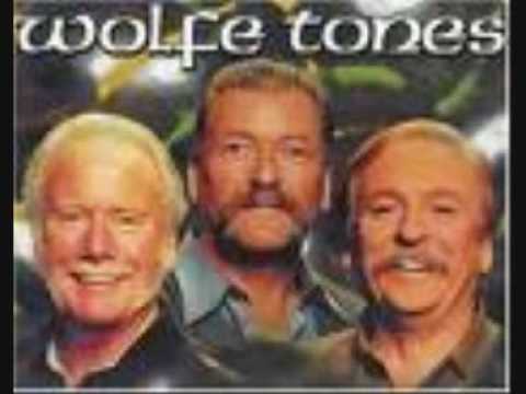 The Wolfe Tones - The Helicopter Song (lyrics in d...