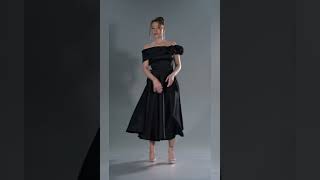 Siyah Gül Detay Kayık Yaka Kemerli Midi Saten Abiye Abk2410