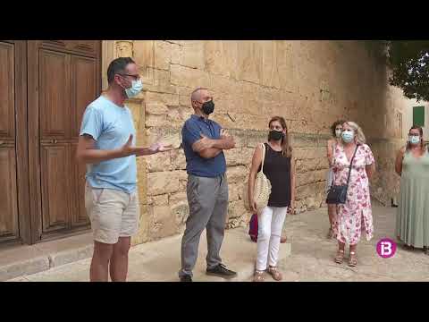 Vídeo: Per Què Es Diu Així La Vall Dels Ocells Que Cauen?