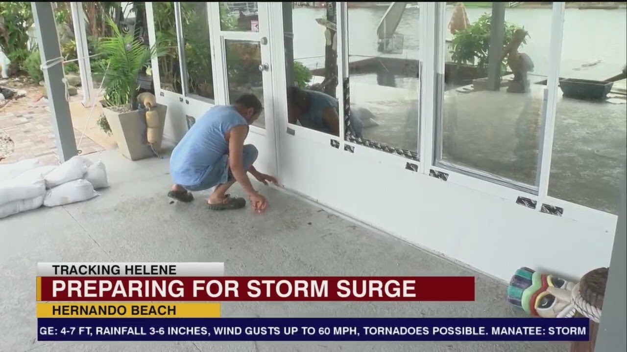 Hernando Co. Residents Prepare for Storm Surge - YouTube