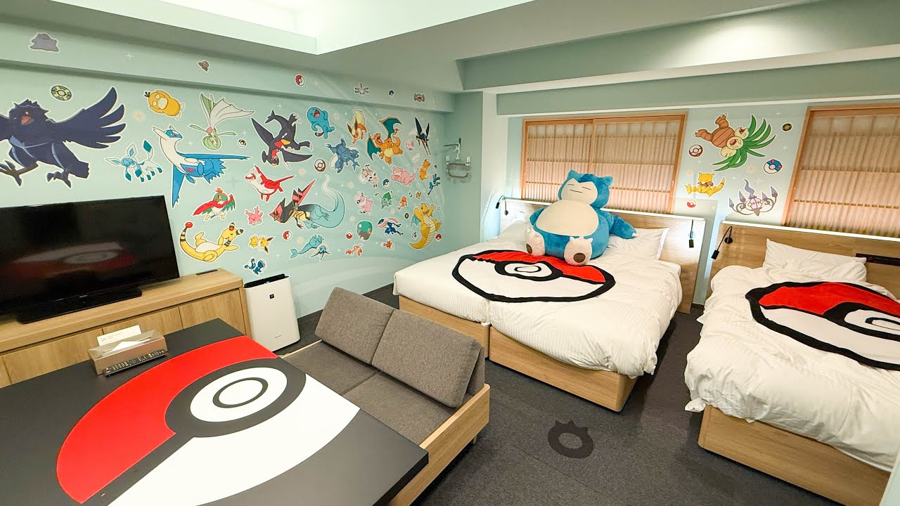 Staying at the New Pokémon Hotel with Giant Snorlax 🏨
