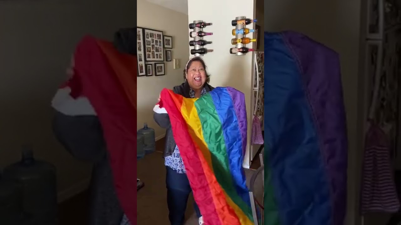 My Mom is now officially a Gay Icon. 🏳️‍🌈 