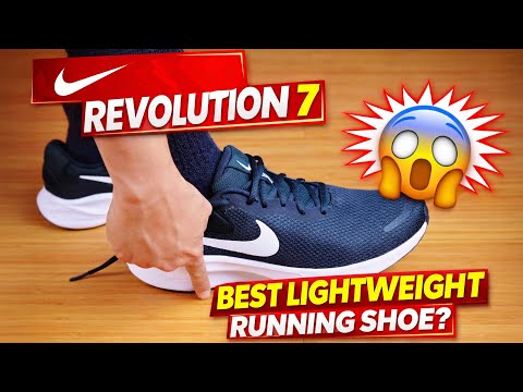 nike flex vs nike revolution