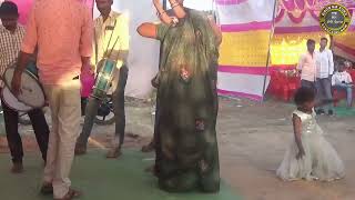 Yadav Pariwar New Aunty Ji Band Baja Amazing Dance Ka Sukh