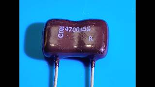 Cornell Dubilier, 4700 Pico Faradios, 500 Voltios, Mica Capacitor. Toma De Lectura Al Componente.