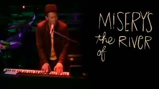 Misery Is The River Of The World - Tom Waits LIVE 2004 (Lyrics and Video)