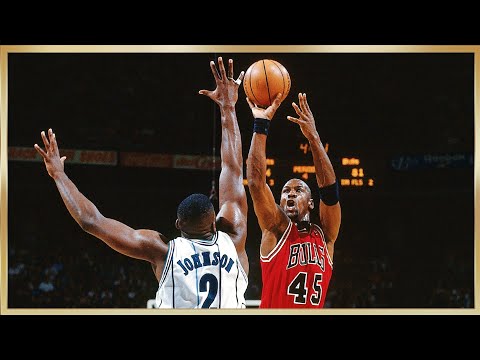 Bulls vs Hornets 1995 Playoffs Game 1: Jordan scores 48!!! #michaeljordan23 #Bulls #Hornets