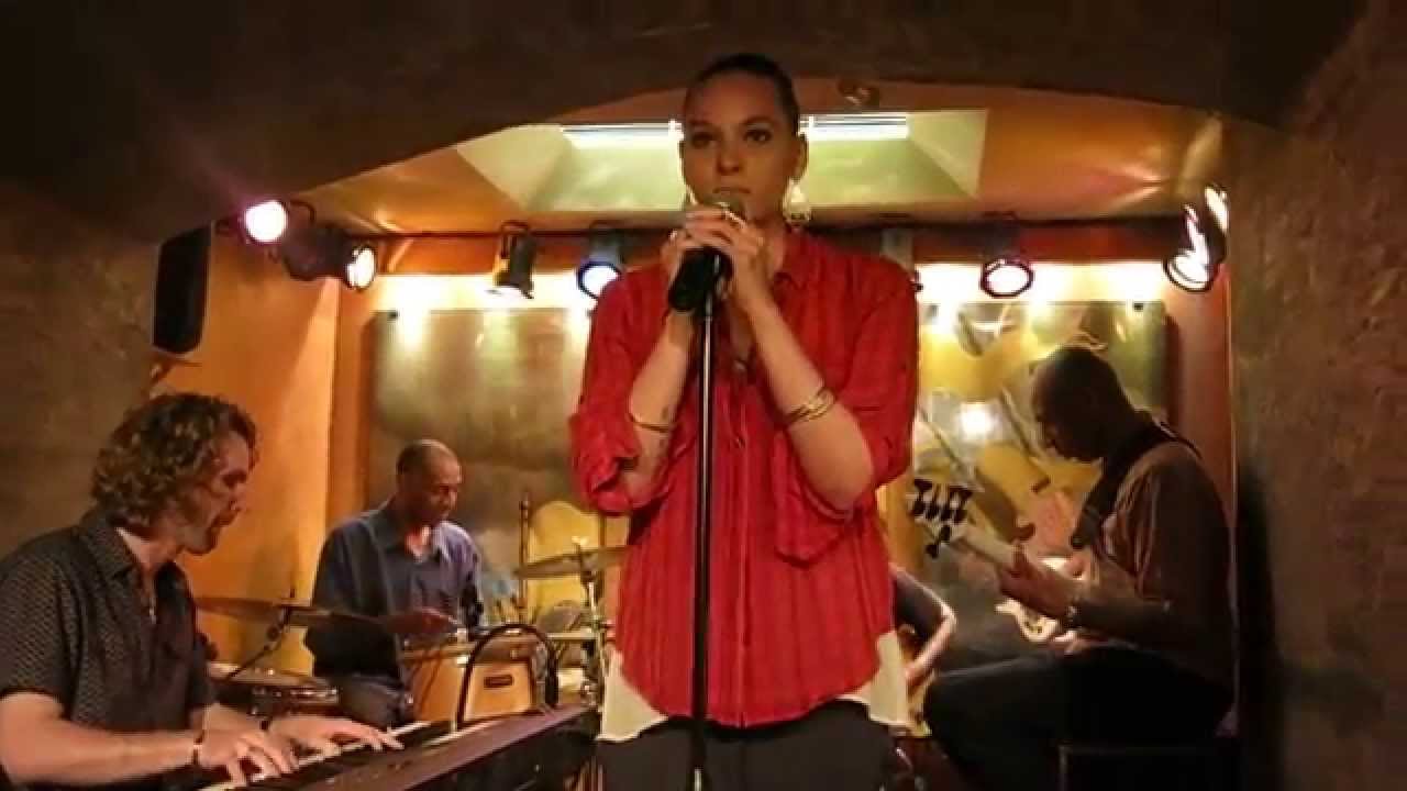 CHEYENNE ELLIOTT "Ordinary People" (JOHN LEGEND COVER) Live in NYC!